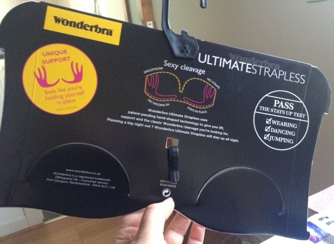 WONDERBRA pack