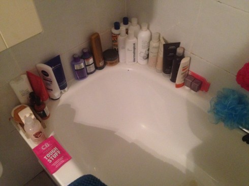 OMG THIS IS THE BATH